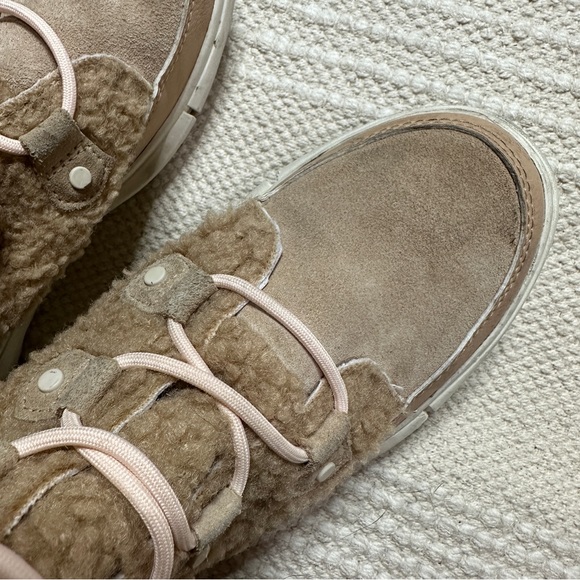 SOREL girls' tan Youth Explorer Cozy Canoe sherpa lace up boots 4 - Picture 12 of 13